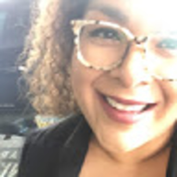 Meet your Posher, Kimberly - Picture 1 of 1